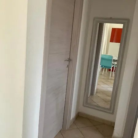 Ginestra - 2 Min Walk From The Holiday home *